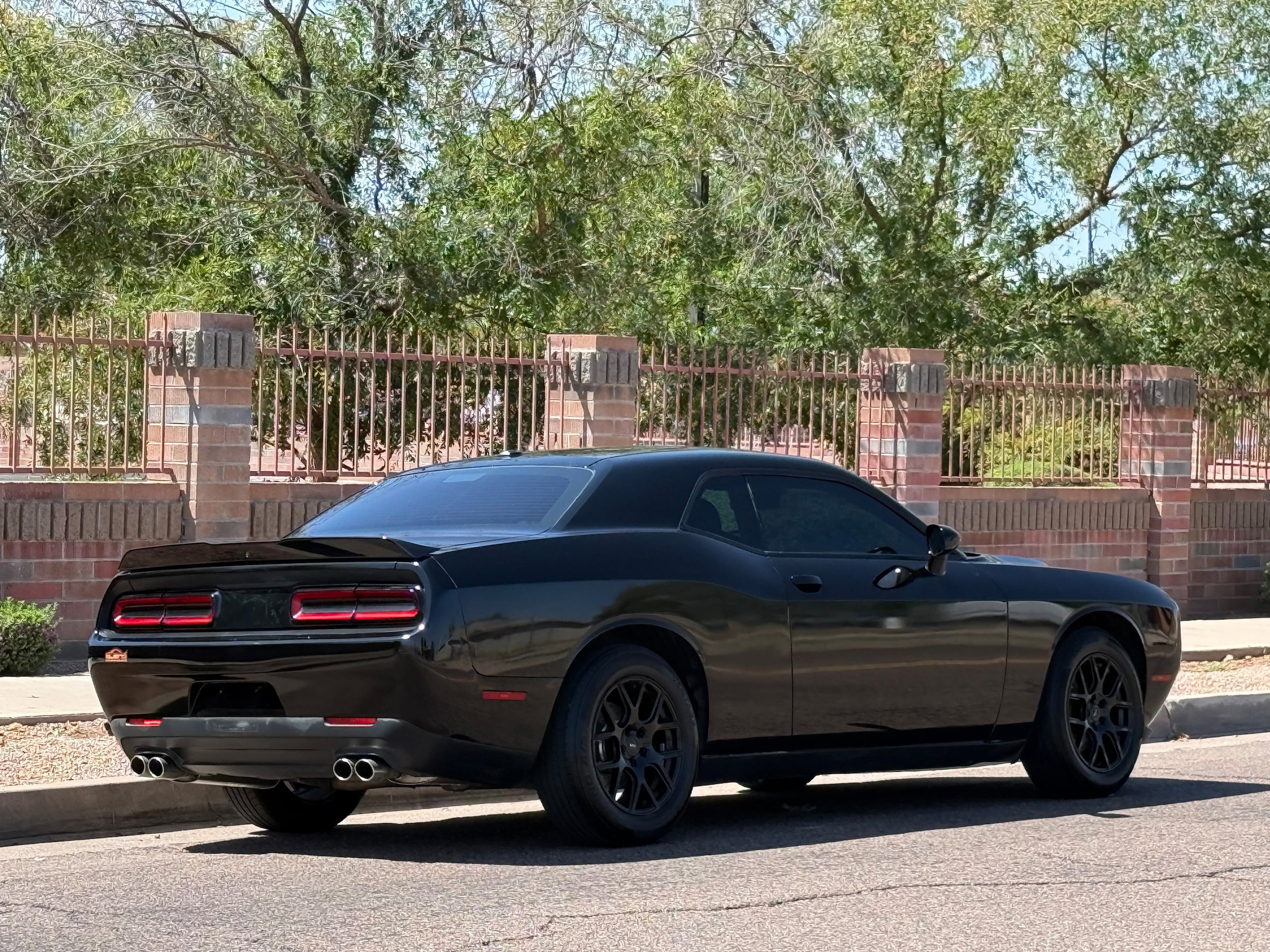 Used 2018 Dodge Challenger SXT RWD image 10