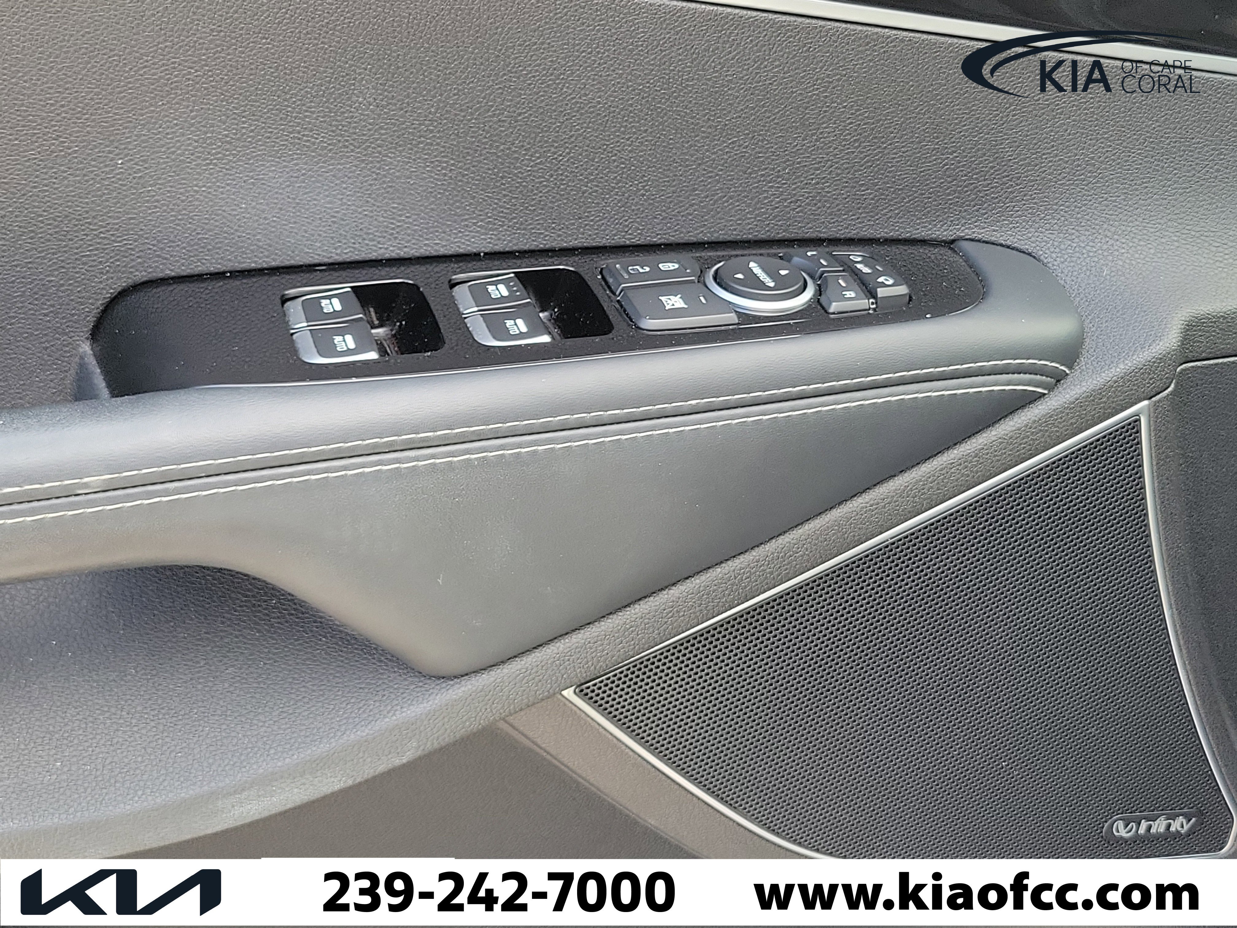Used 2016 Kia Sorento SX AWD/4WD image 21