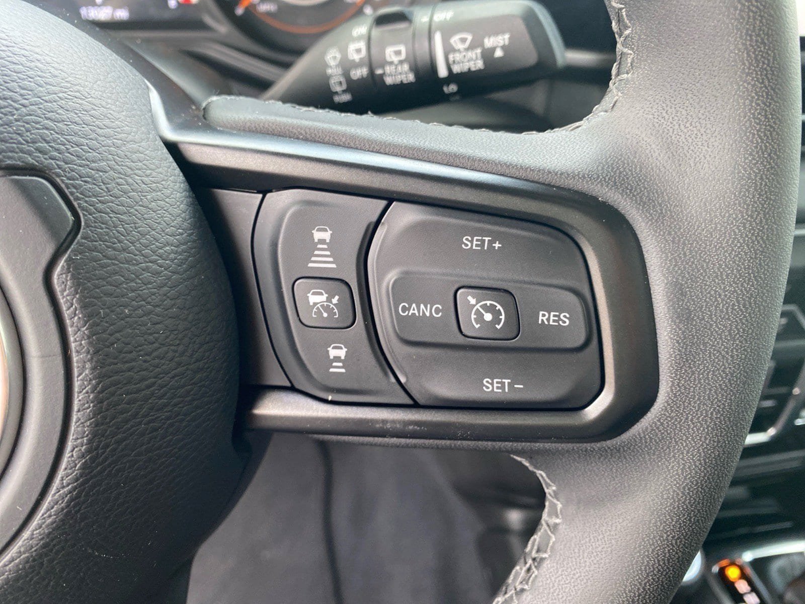Used 2026 Jeep Wrangler Unlimited Rubicon AWD/4WD image 19