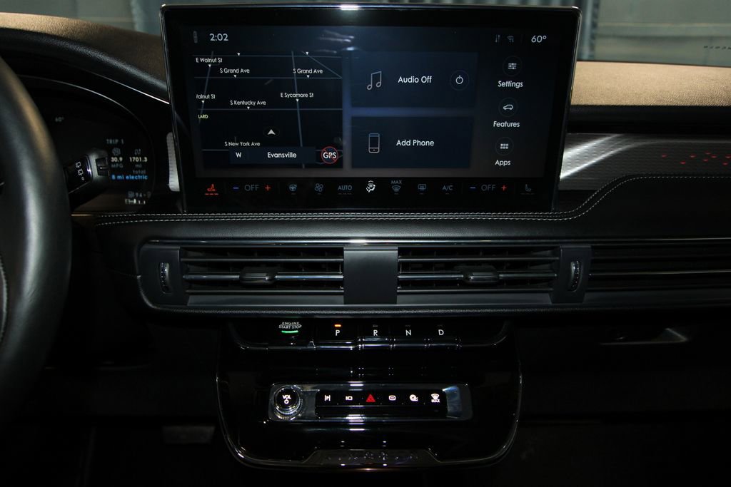 Used 2024 Lincoln Corsair Grand Touring w/ Equipment Group 301A image 16