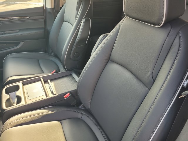 New 2027 Honda Odyssey Touring image 8