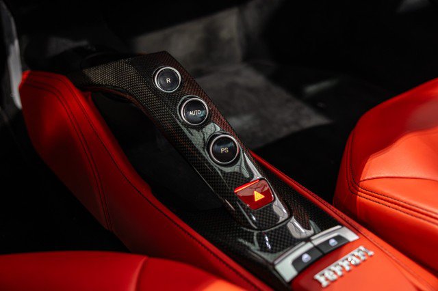 Used 2019 Ferrari 488 GTB RWD image 49
