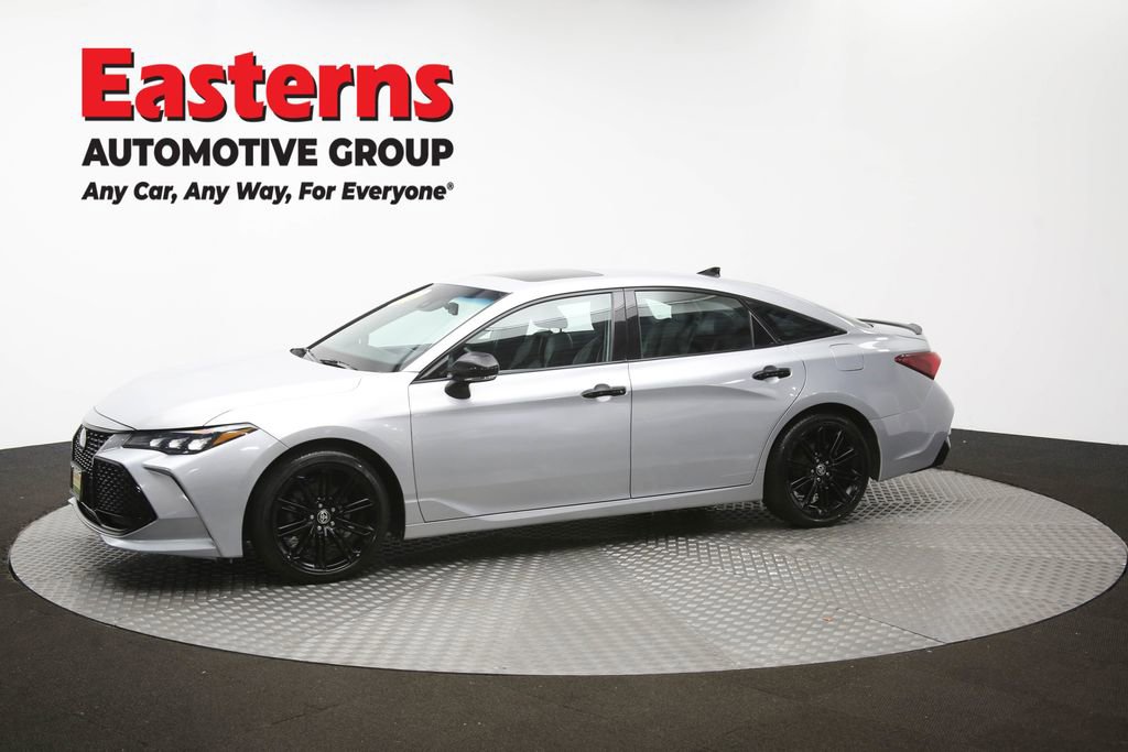 Used 2021 Toyota Avalon XSE FWD image 60