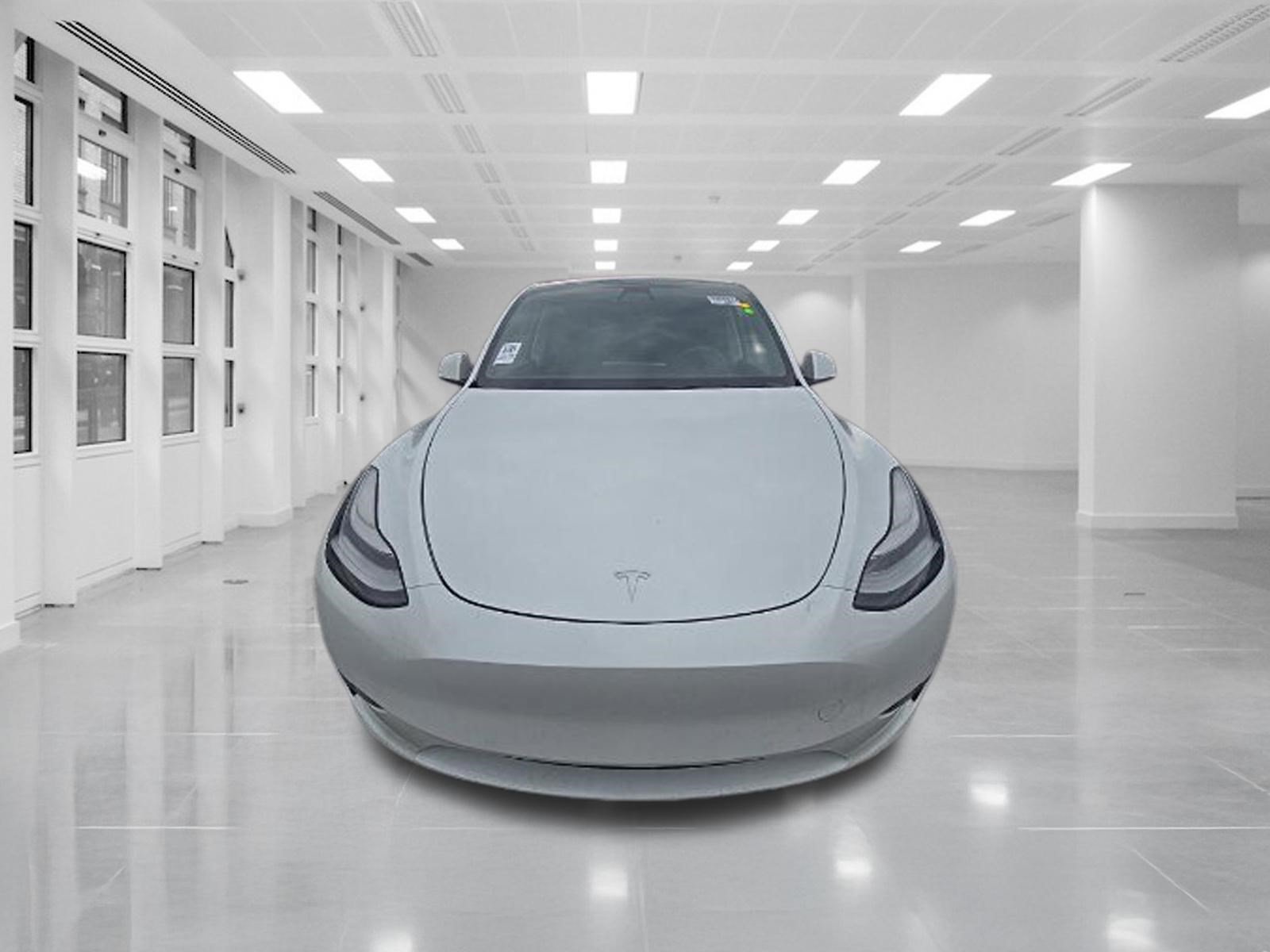 Used 2020 Tesla Model Y Long Range AWD/4WD image 2