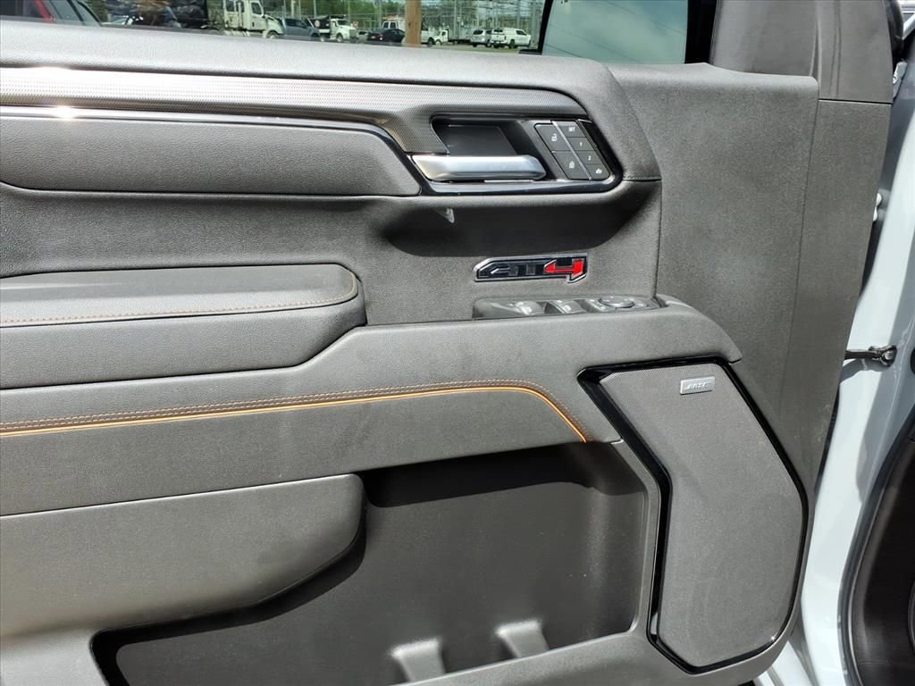 Used 2025 GMC Sierra 1500 AT4 w/ AT4 Premium Package image 19