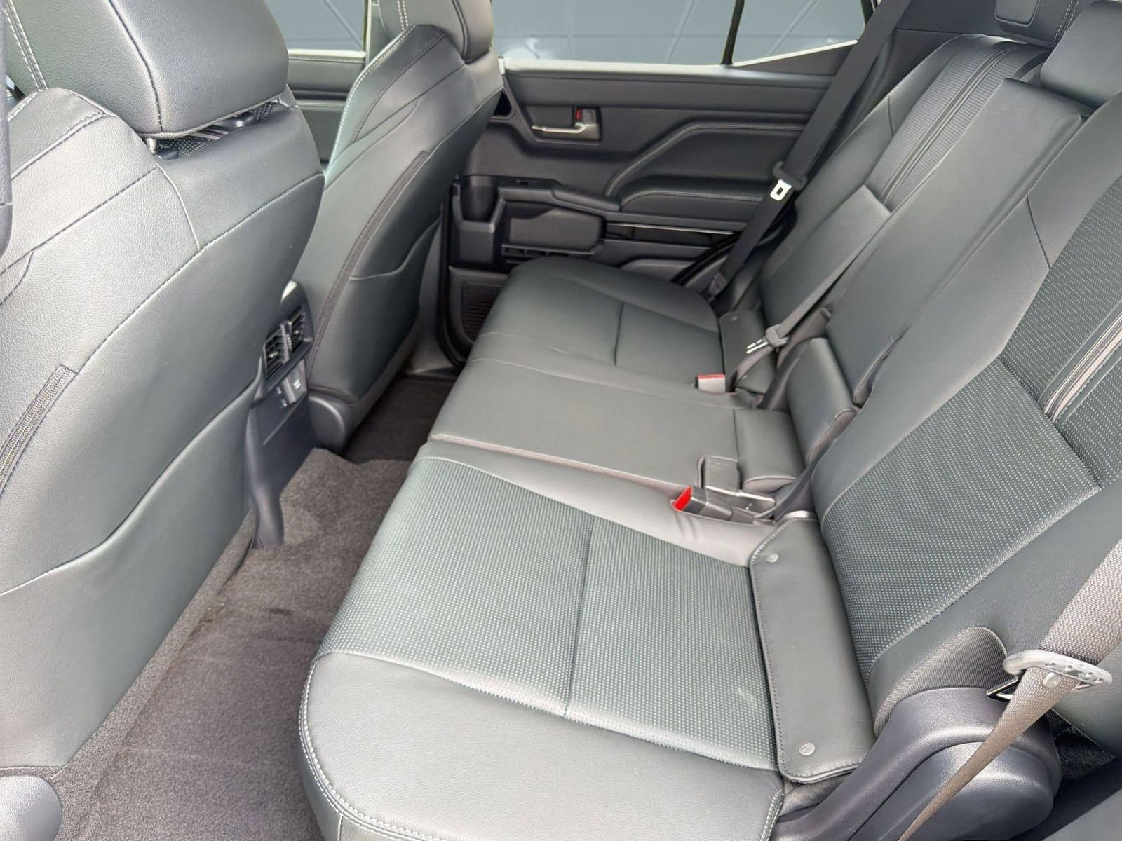 New 2026 Toyota 4Runner 4WD image 14