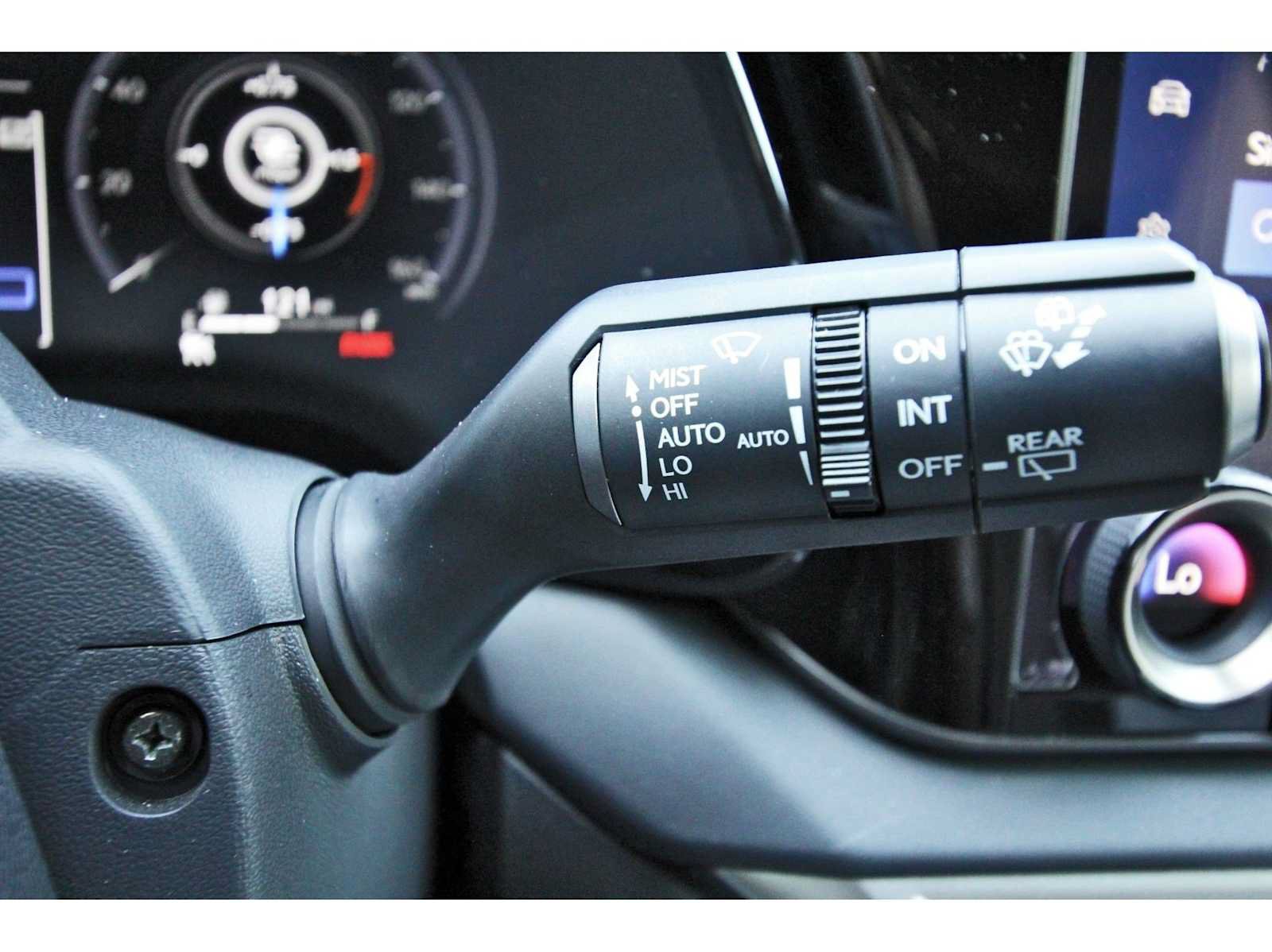 Used 2025 Lexus RX 350 Premium w/ Convenience Package FWD image 12