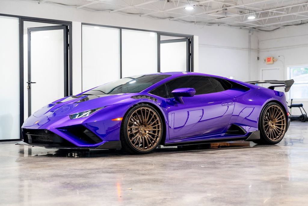 Used 2021 Lamborghini Huracan EVO RWD image 6