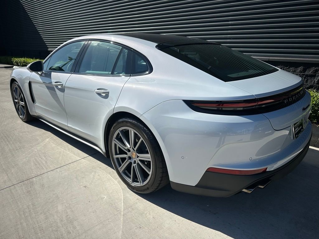 Certified 2026 Porsche Panamera image 3