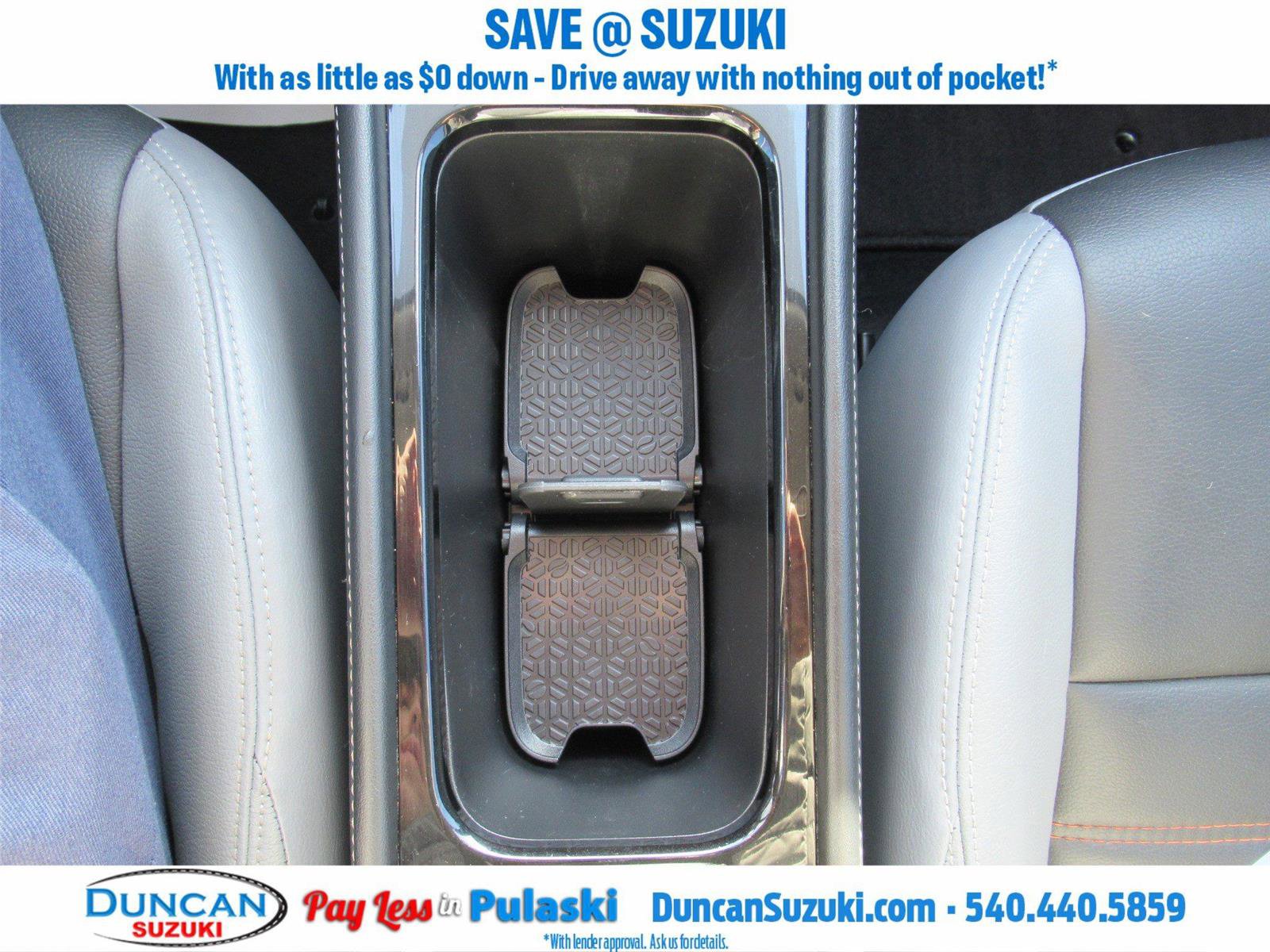 Used 2021 Nissan Kicks SR w/ SR Premium Package image 21