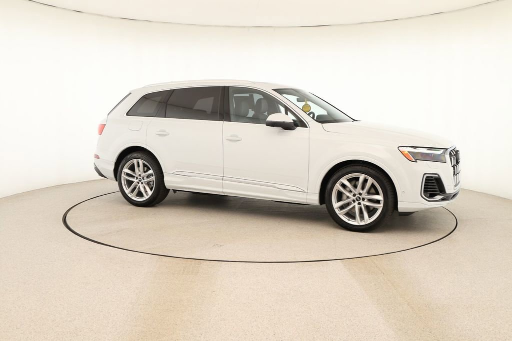 New 2025 Audi Q7 3.0T Premium Plus AWD/4WD image 9