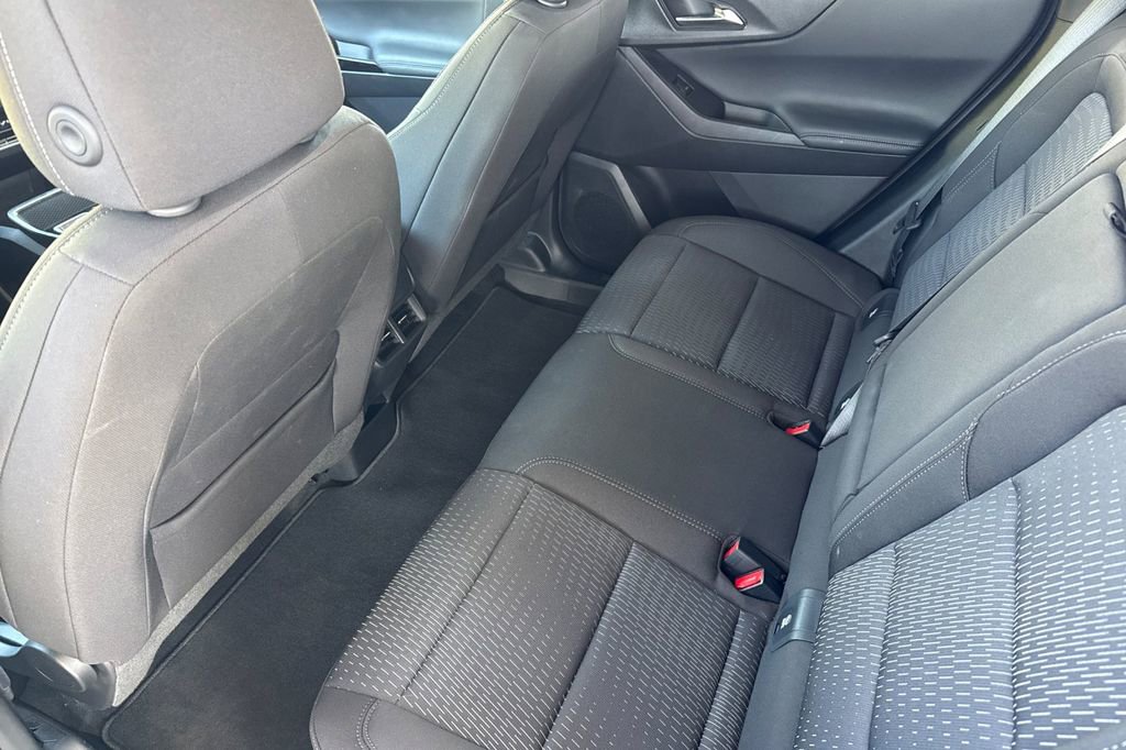 Used 2026 Chevrolet Equinox LT image 6