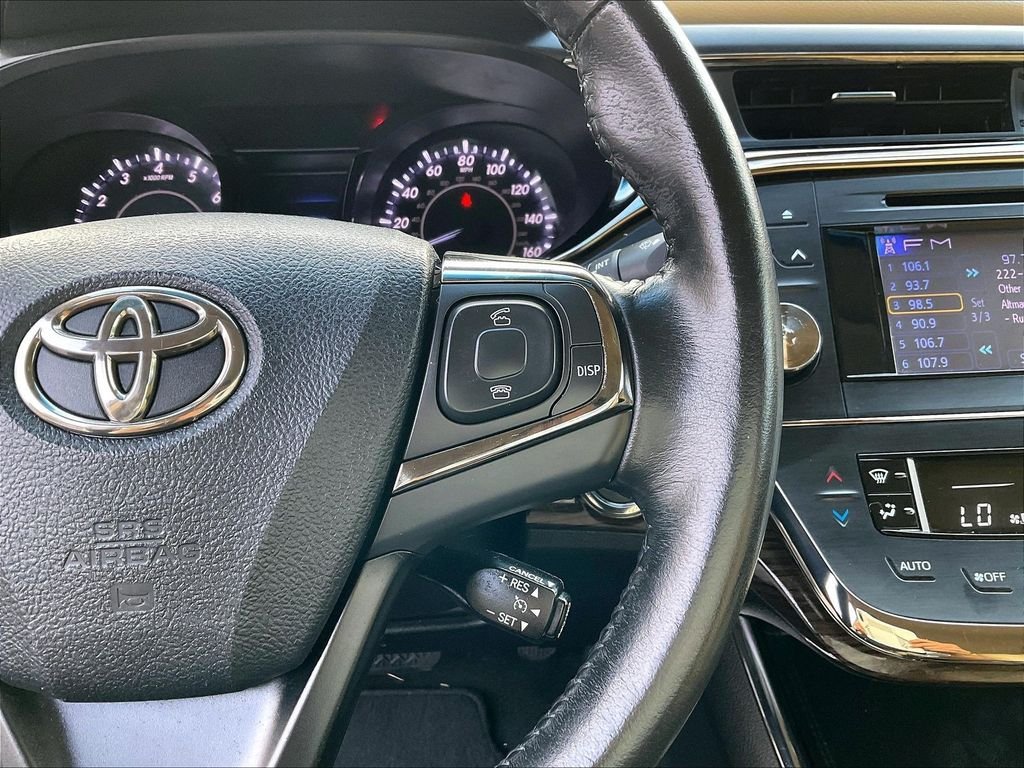 Used 2013 Toyota Avalon XLE FWD image 23