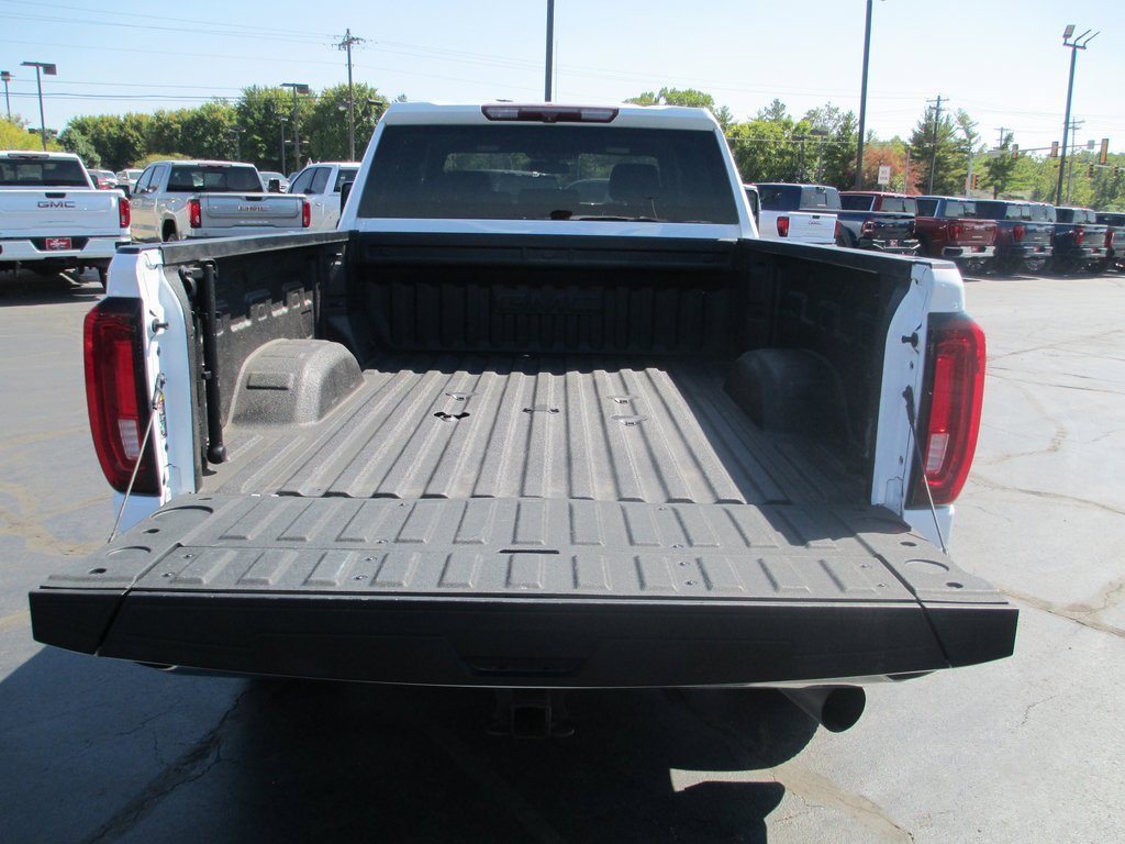 Used 2022 GMC Sierra 2500 SLT w/ Gooseneck/5TH Wheel Package image 6