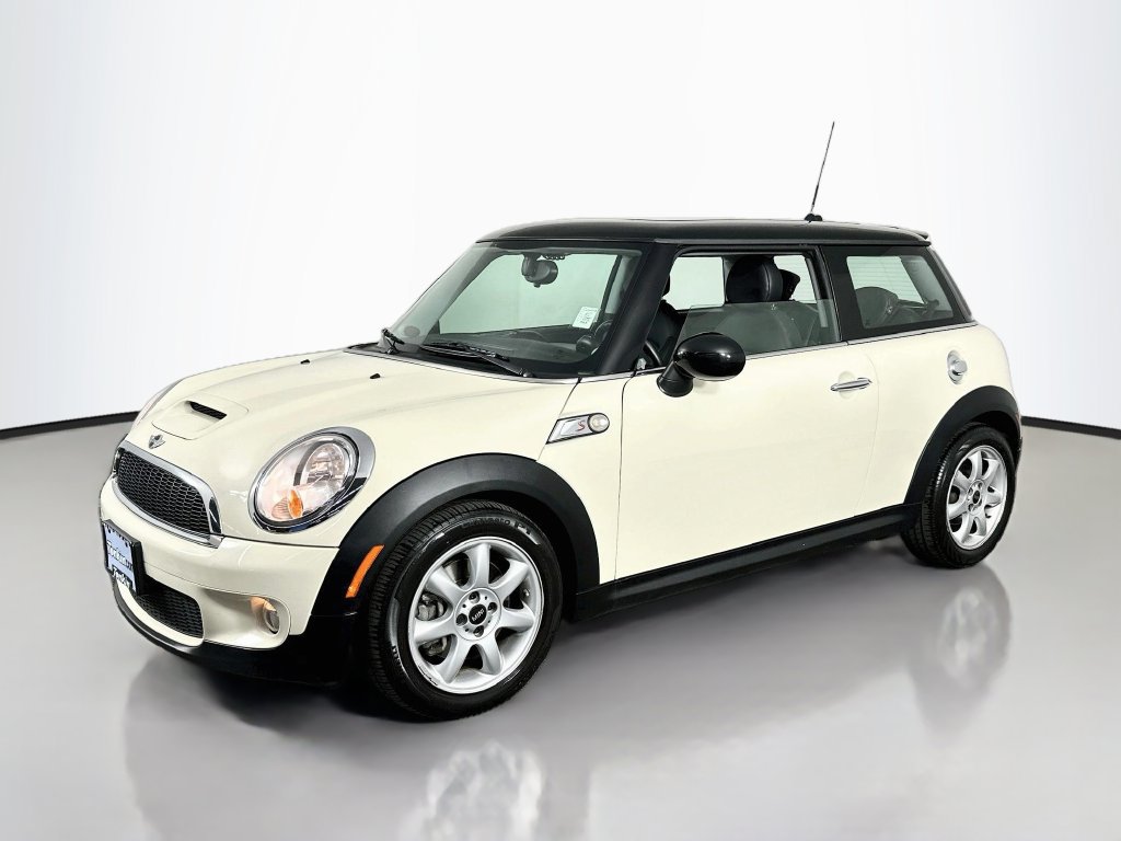 Used 2010 MINI Cooper S FWD image 4