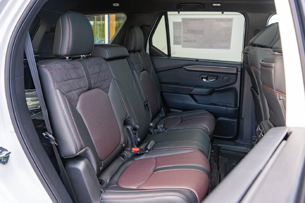 New 2026 Honda Pilot image 16
