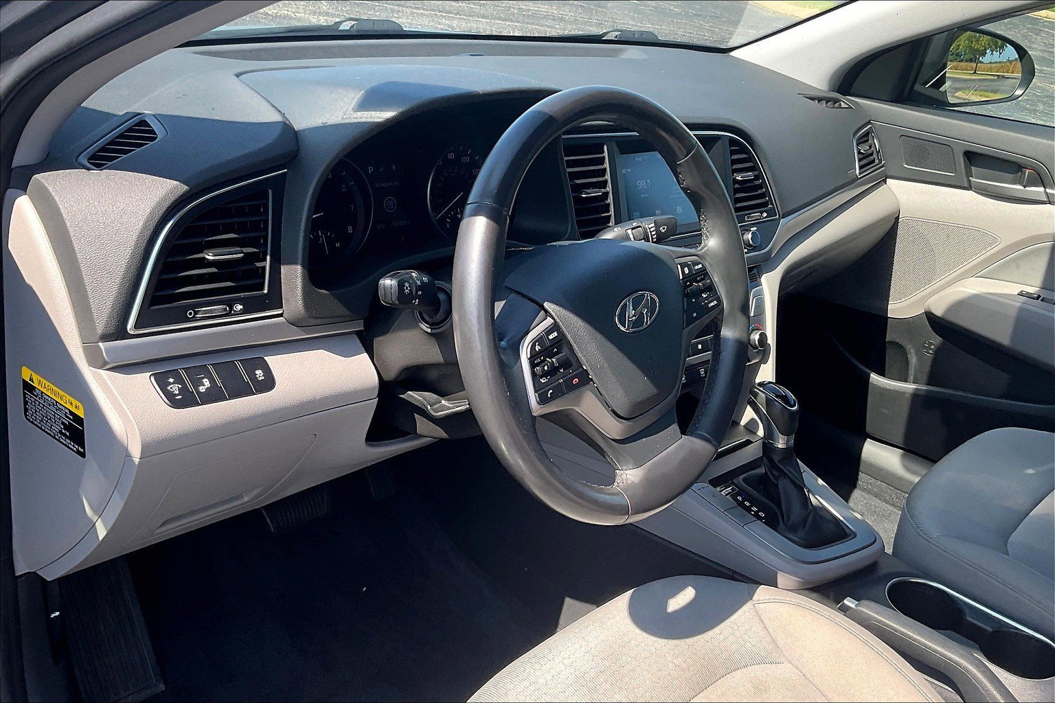 Used 2018 Hyundai Elantra Value Edition image 16