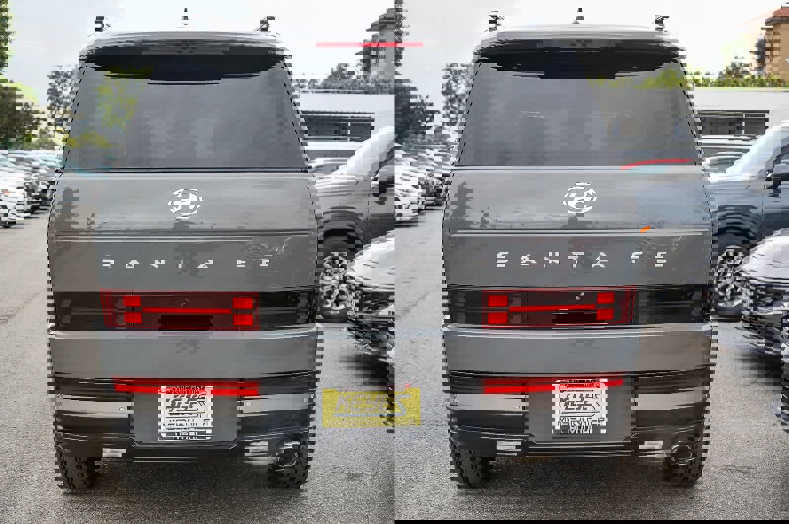 Used 2024 Hyundai Santa Fe Limited image 7