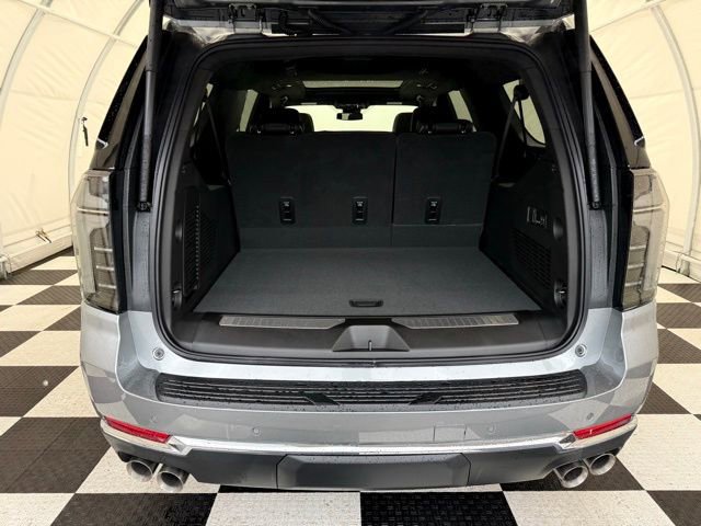 New 2026 Chevrolet Suburban Premier w/ Sun And Tow Package image 5