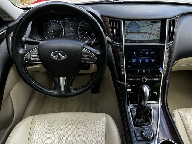 Used 2014 INFINITI Q50 Premium w/ Technology Package image 12