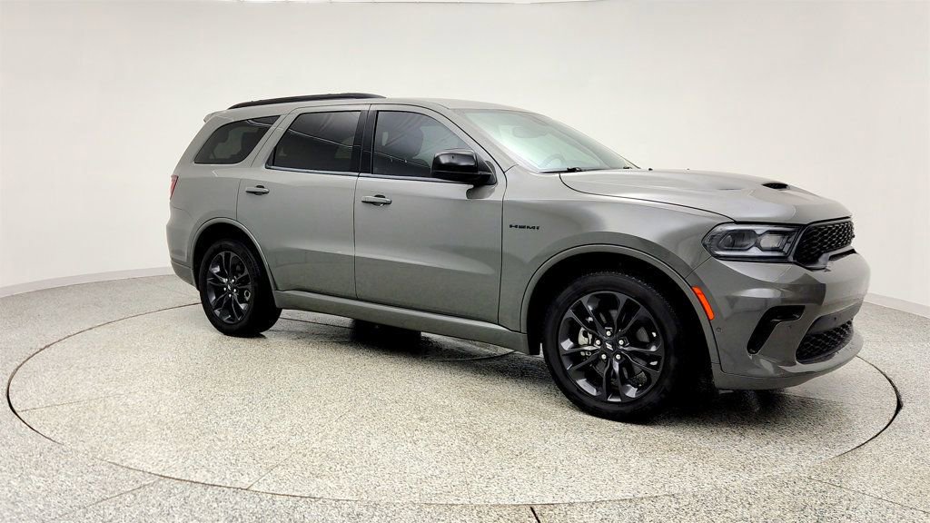 Used 2024 Dodge Durango R/T w/ Blacktop Package image 3