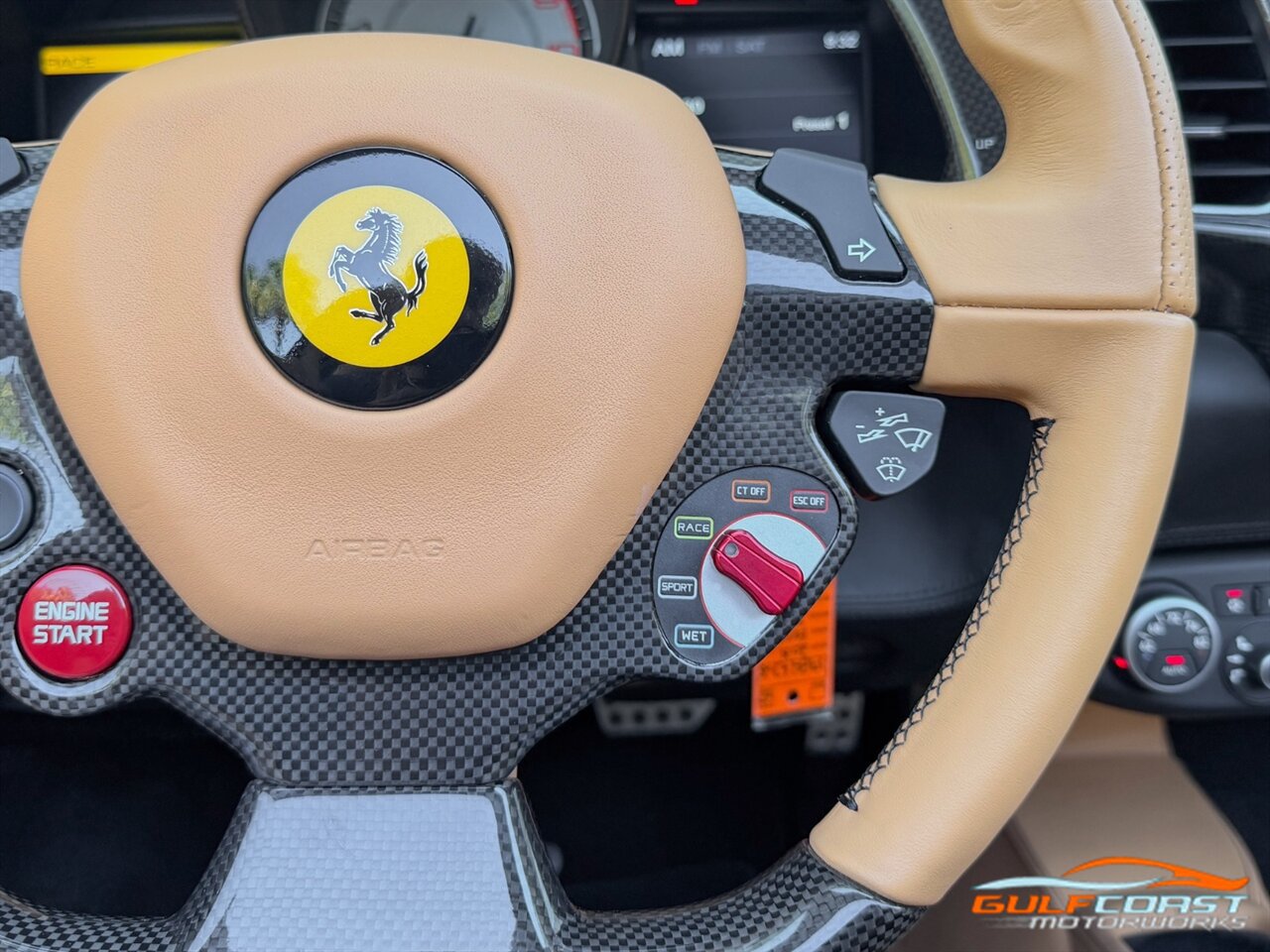Used 2014 Ferrari 458 Spider RWD image 28