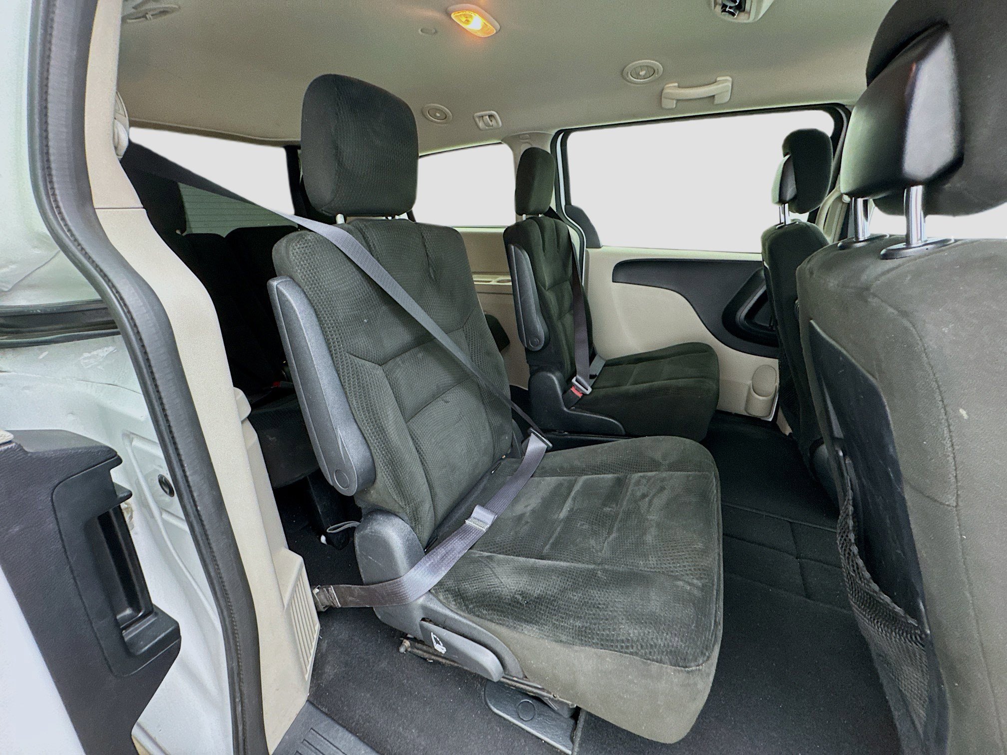 Used 2016 Dodge Grand Caravan SE w/ Quick Order Package 29E SE image 13