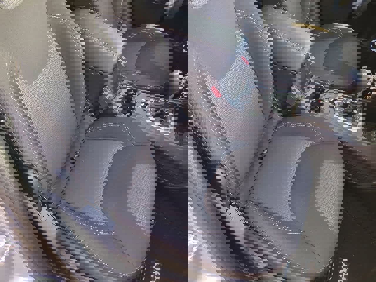 Used 2017 Jeep Cherokee Latitude image 21