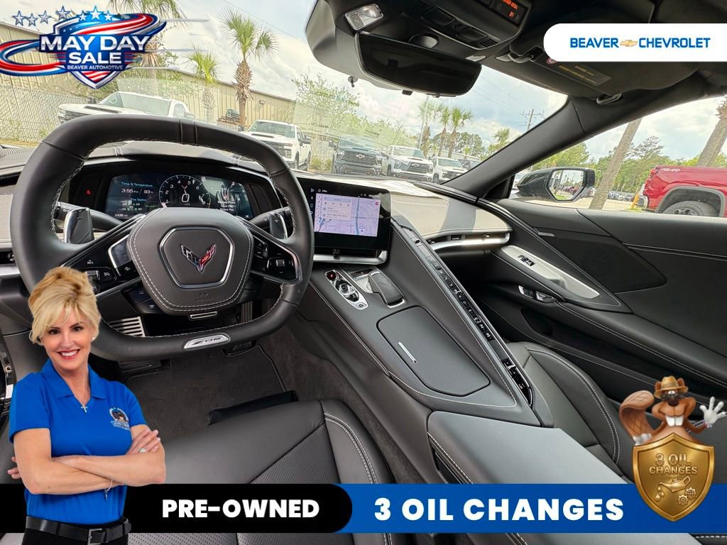 Used 2025 Chevrolet Corvette Z06 RWD image 13