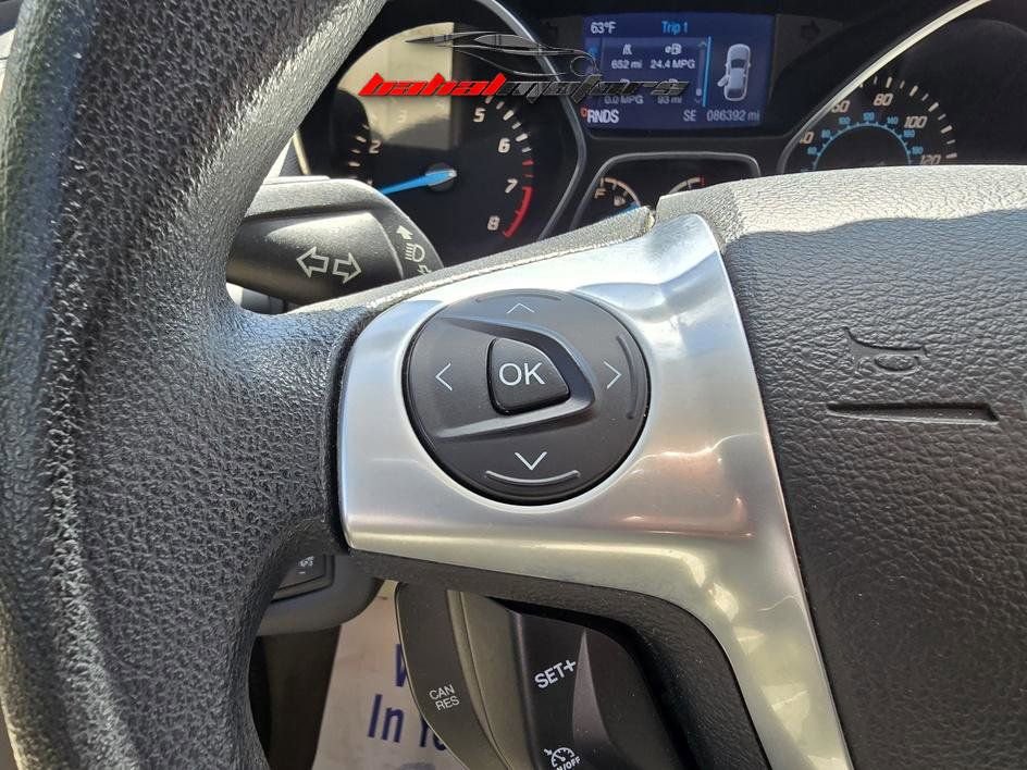 Used 2014 Ford Escape SE FWD image 26