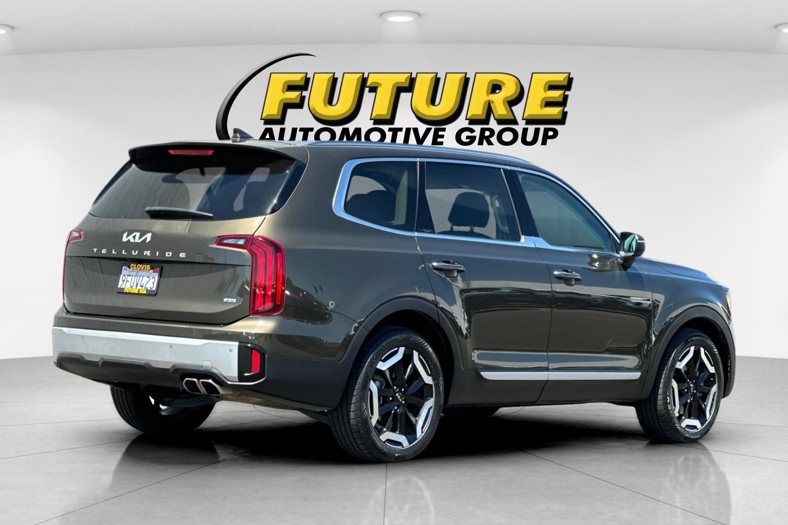 Used 2024 Kia Telluride S w/ S Sunroof Package AWD/4WD image 4