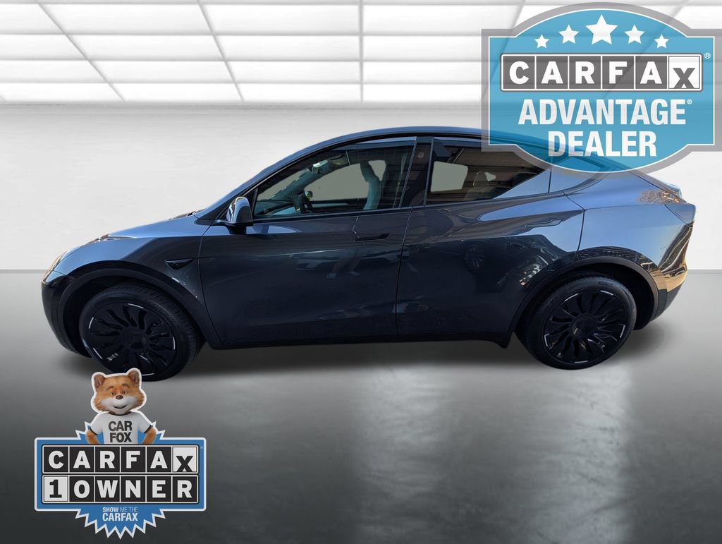 Used 2024 Tesla Model Y Long Range AWD/4WD image 24