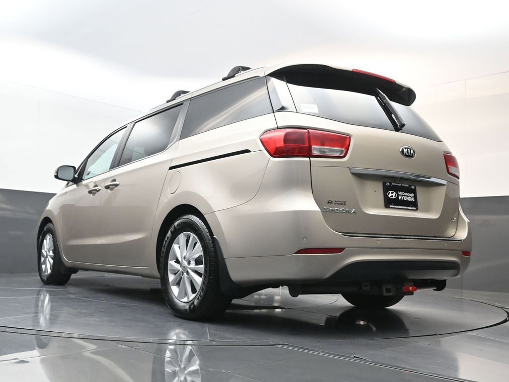 Used 2016 Kia Sedona LX w/ LX Convenience Package FWD image 30