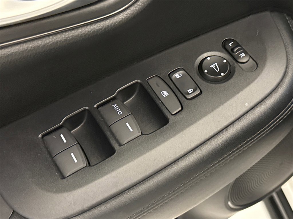 Certified 2023 Honda HR-V LX image 20