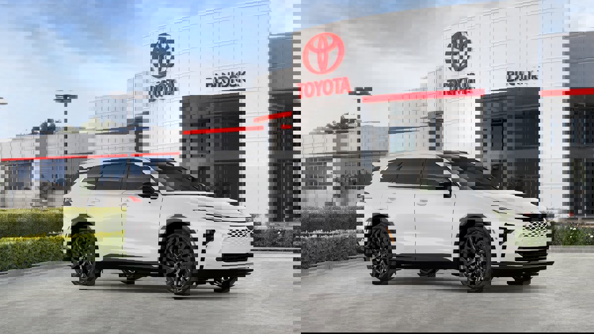 New 2026 Toyota Crown Signia Limited w/ Advanced Technology Package image 16