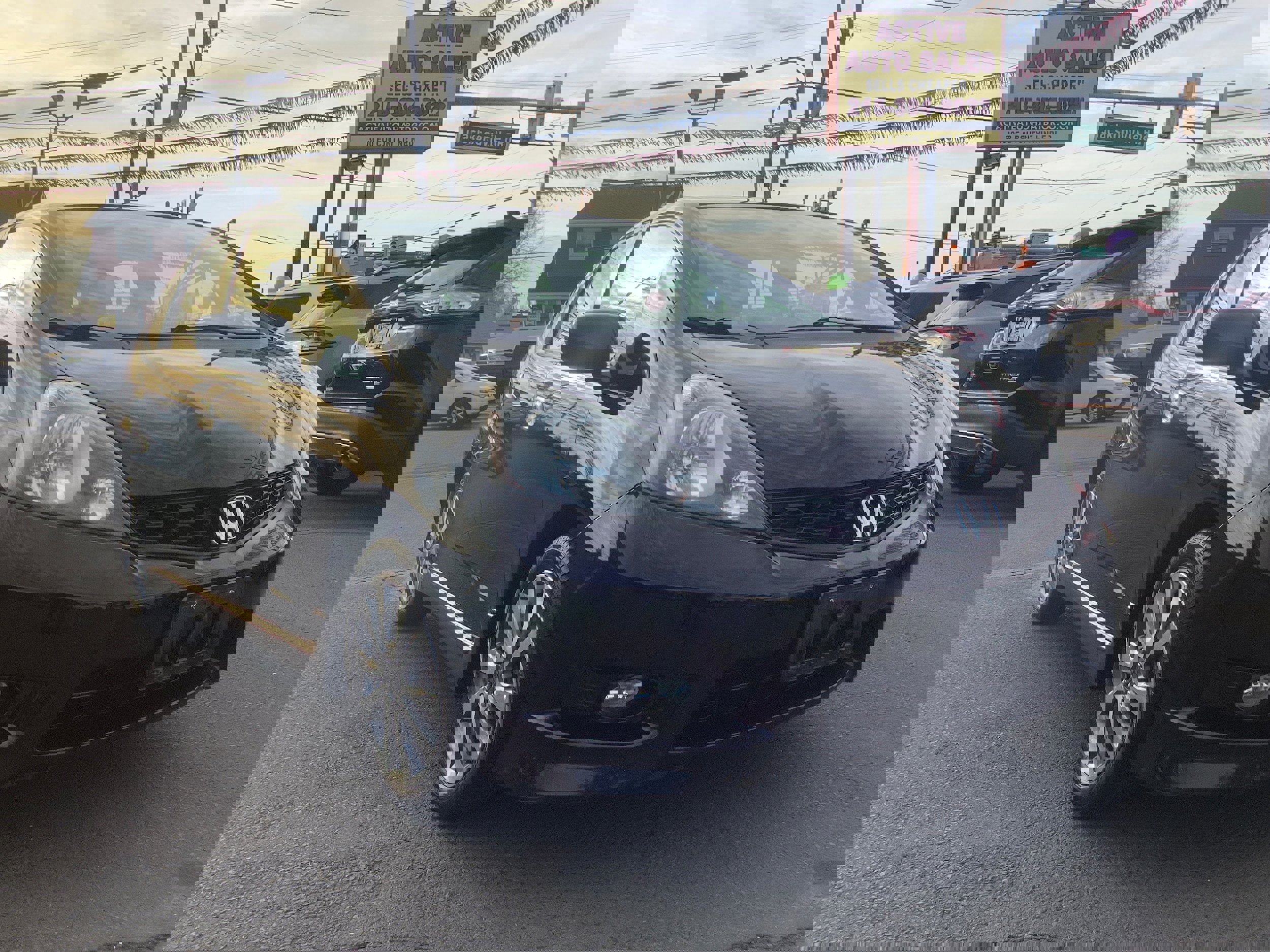 Used 2013 Honda Fit Sport image 1