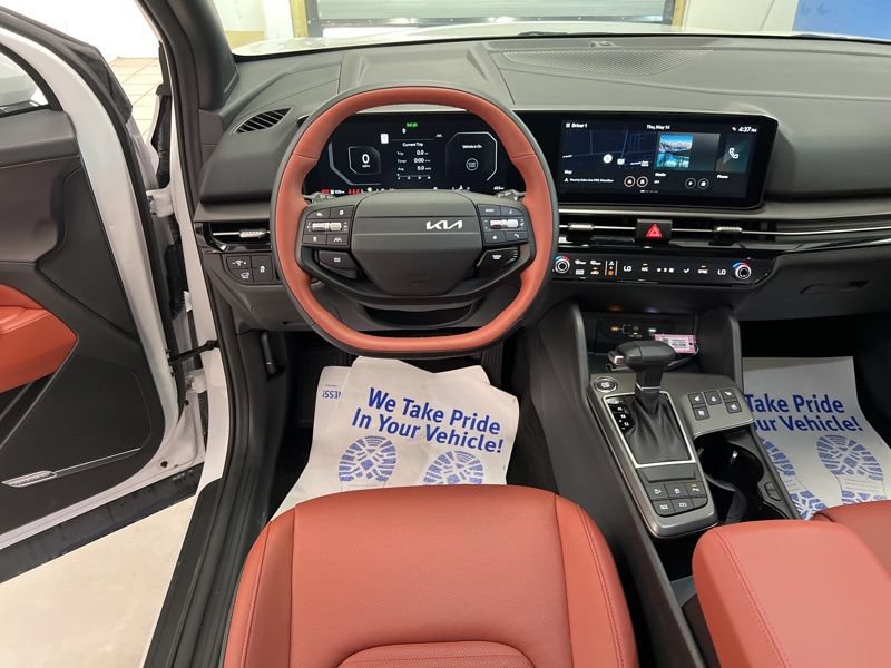 Certified 2026 Kia Sportage SX AWD/4WD image 29