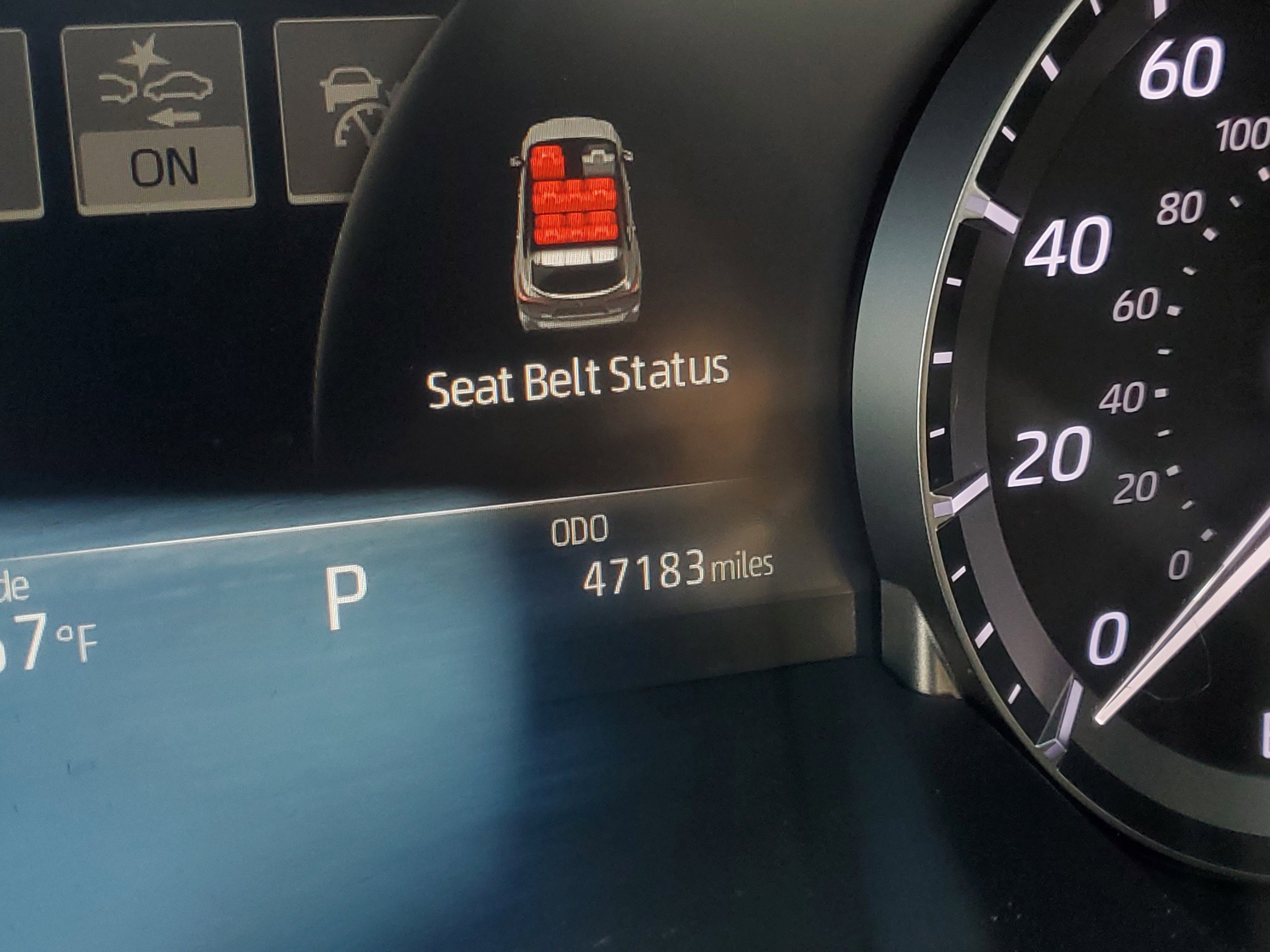 Used 2022 Toyota Highlander XLE image 27