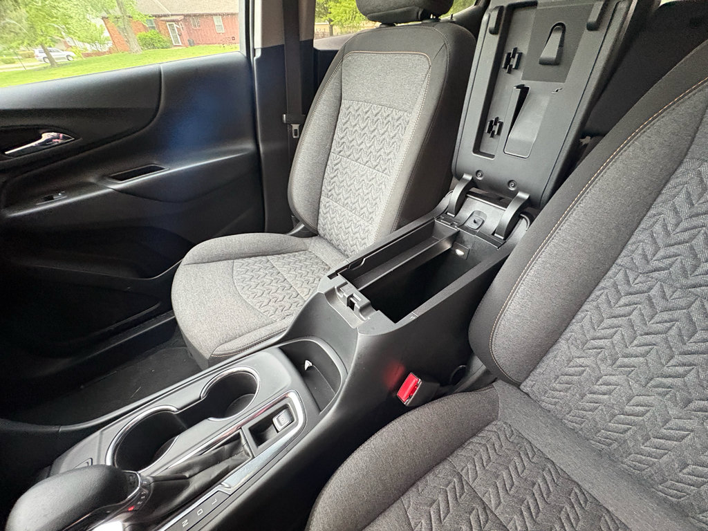 Used 2024 Chevrolet Equinox LT AWD/4WD image 18
