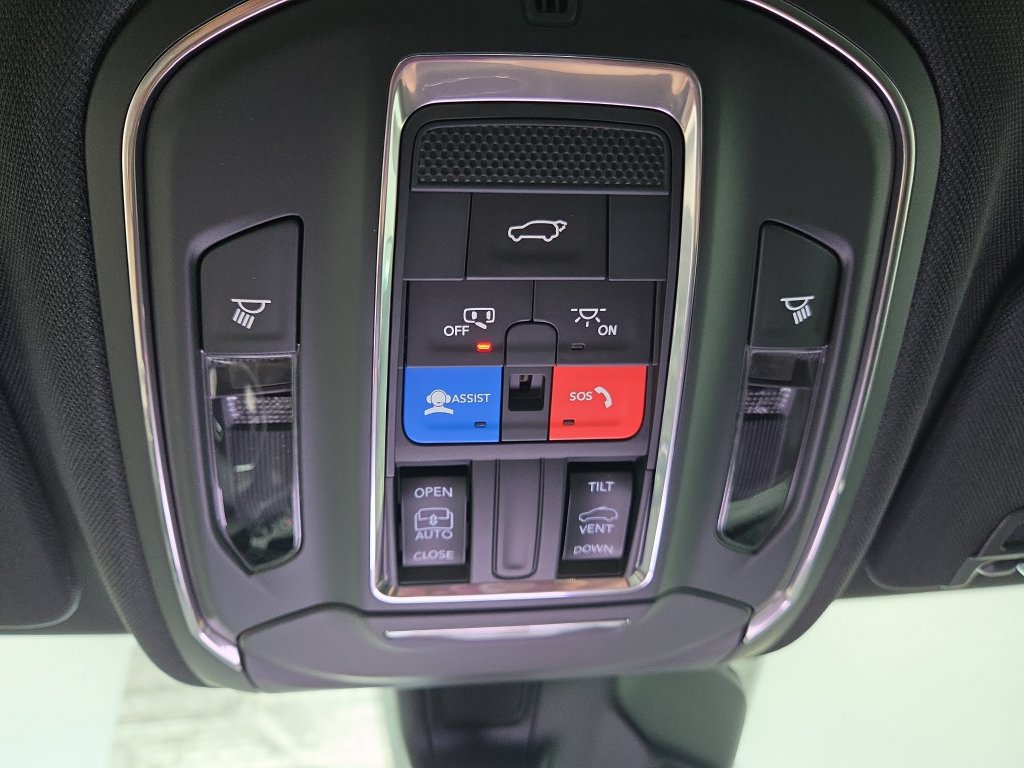 New 2027 Jeep Grand Cherokee Laredo X AWD/4WD image 29