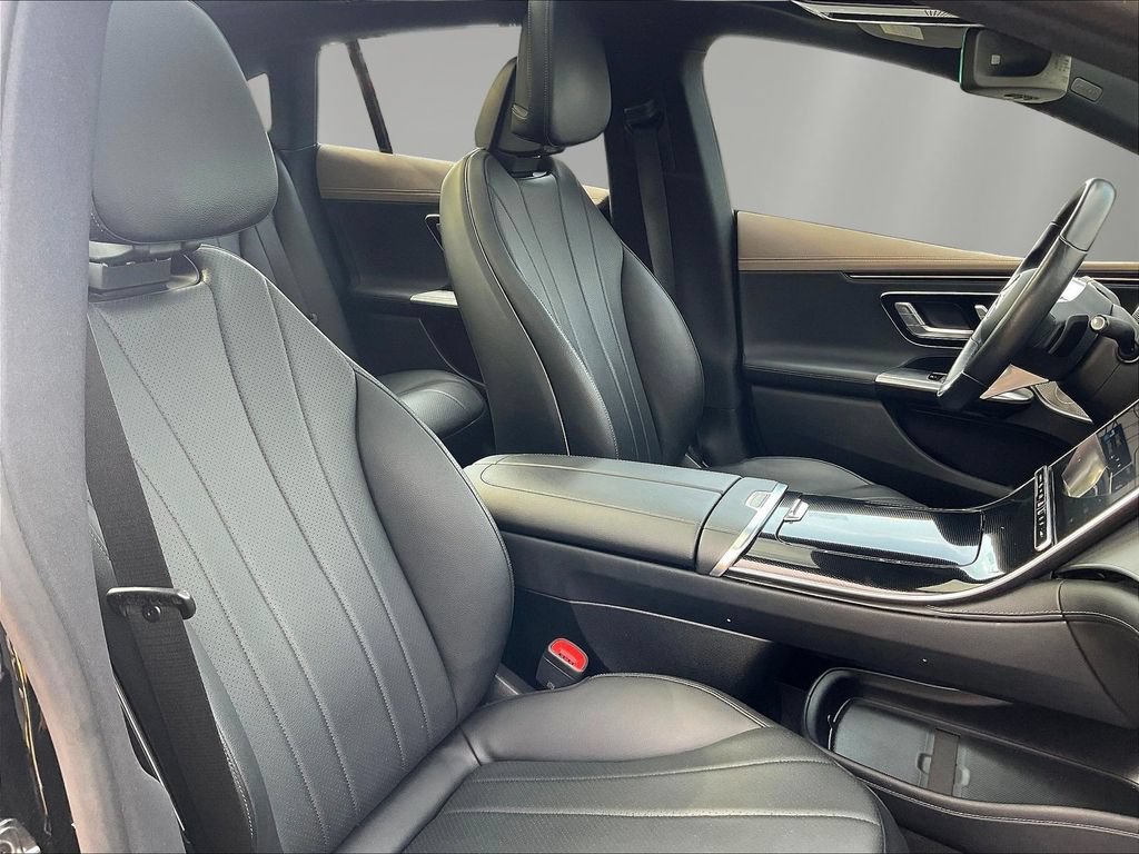 Used 2023 Mercedes-Benz EQE 350+ 4MATIC Sedan image 28