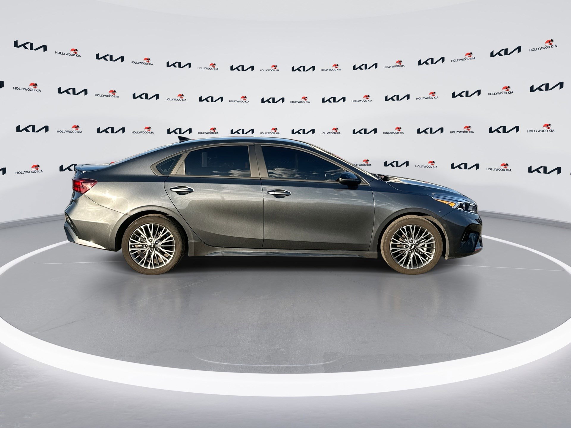 Certified 2024 Kia Forte GT-Line image 9