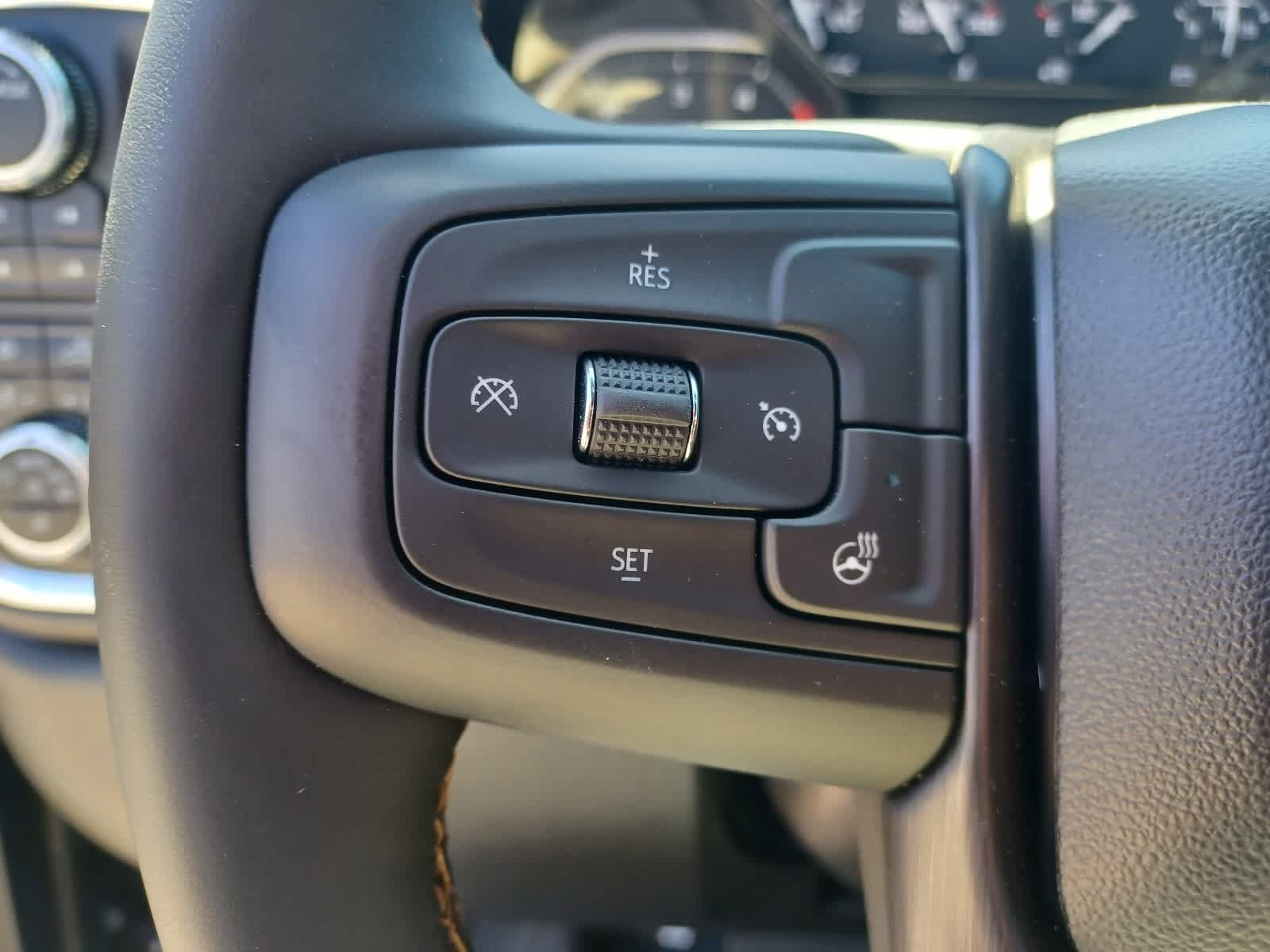Used 2023 GMC Sierra 2500 AT4 AWD/4WD image 15