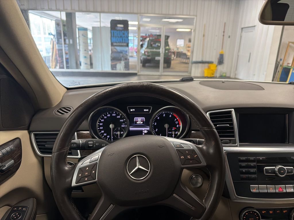 Used 2013 Mercedes-Benz ML 350 4MATIC image 19