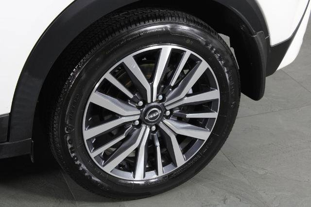 Certified 2023 Nissan Kicks SR w/ SR Premium Package FWD image 13