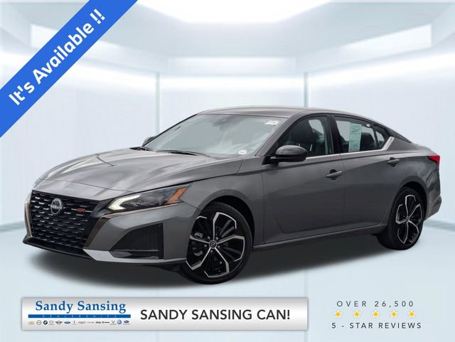 Used 2024 Nissan Altima 2.5 SR AWD/4WD image 1