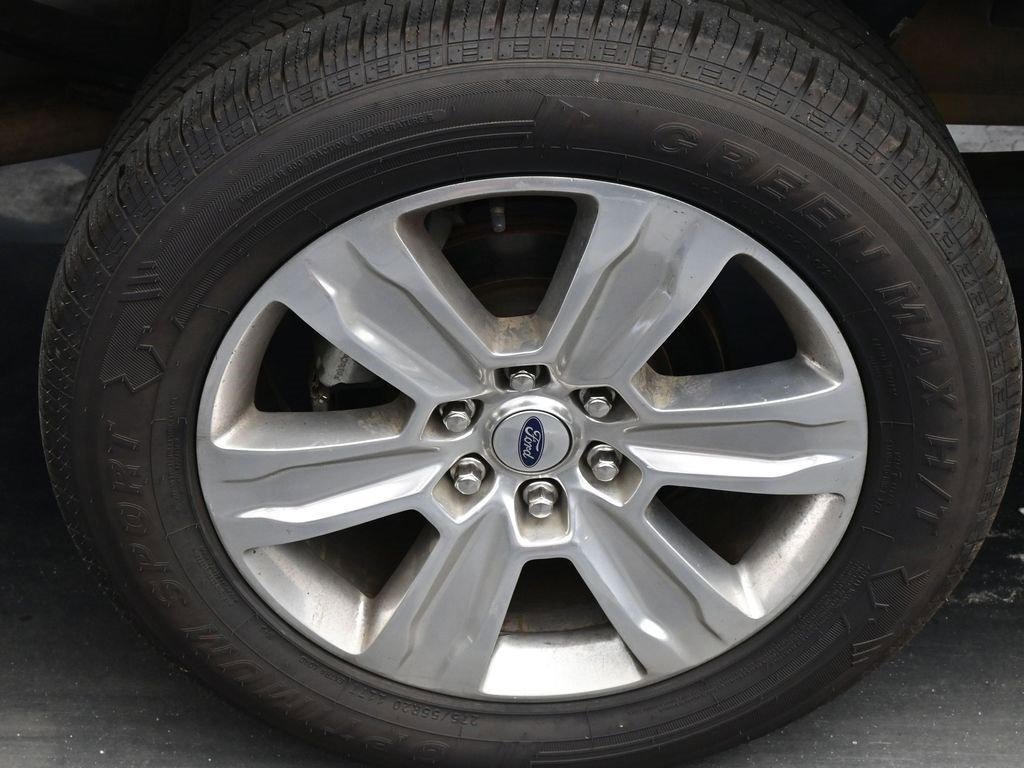 Used 2020 Ford F150 Platinum image 12