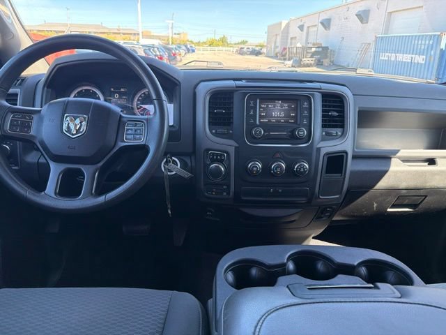 Used 2019 RAM 1500 Express w/ Wheel & Sound Group AWD/4WD image 17