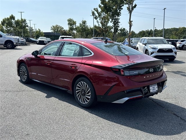 New 2025 Hyundai Sonata SEL image 5
