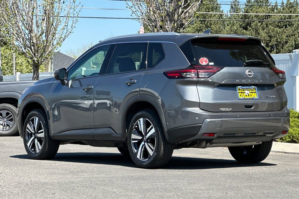 Used 2026 Nissan Rogue SL AWD/4WD image 6